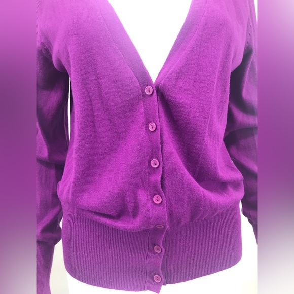 🌸3 for $20 Worthington Fuchsia Button Front Cardigan - Picture 3 of 9